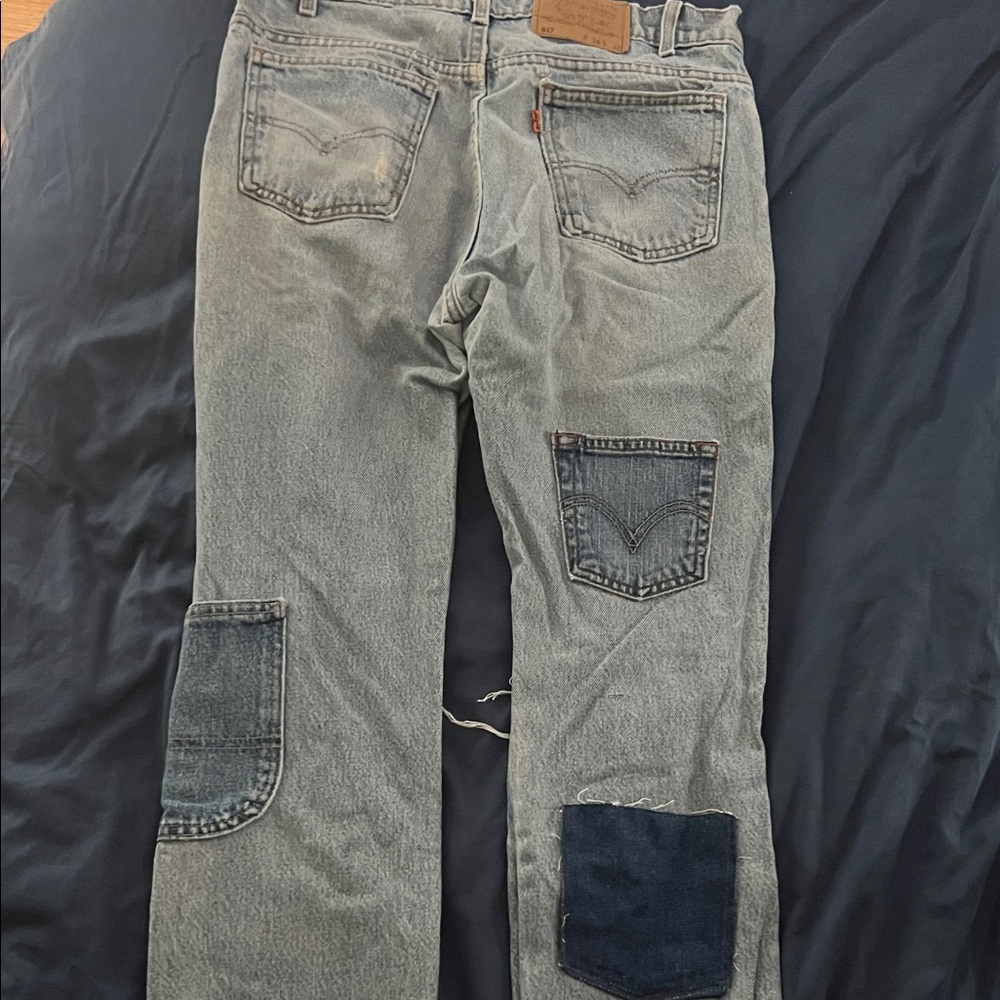 Levis patched jeans